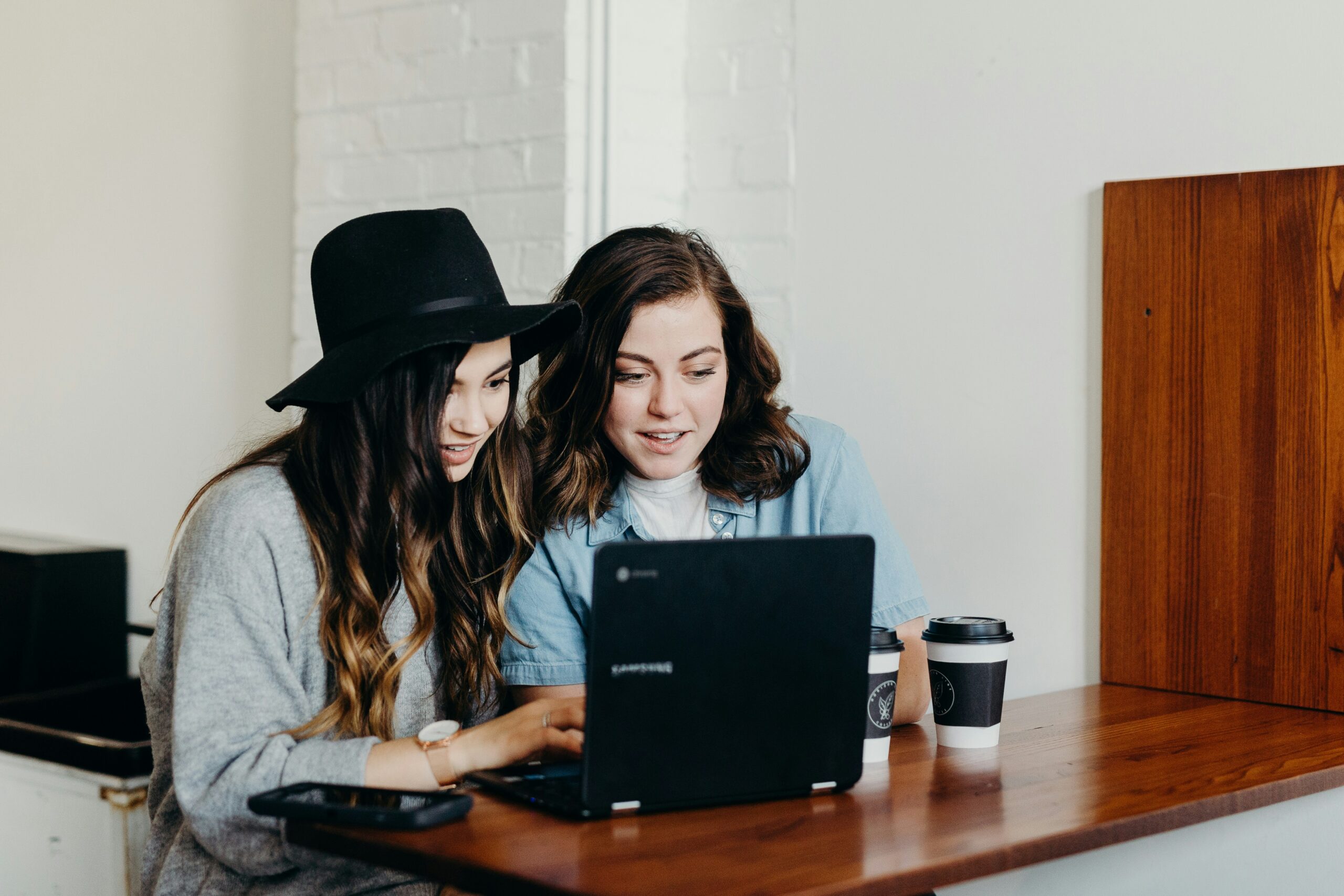 Blog Playing 9 Proven Reasons that Blogs are Vital for Your Business